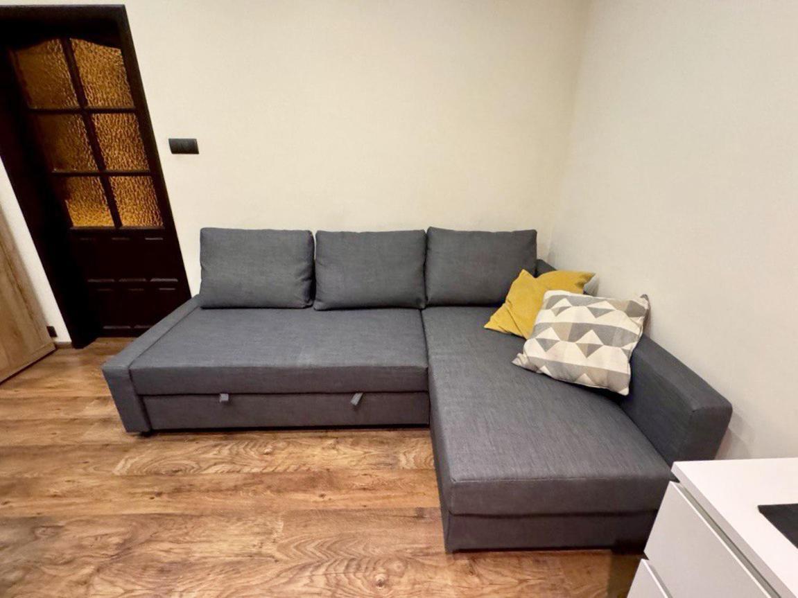 2-room In The Center